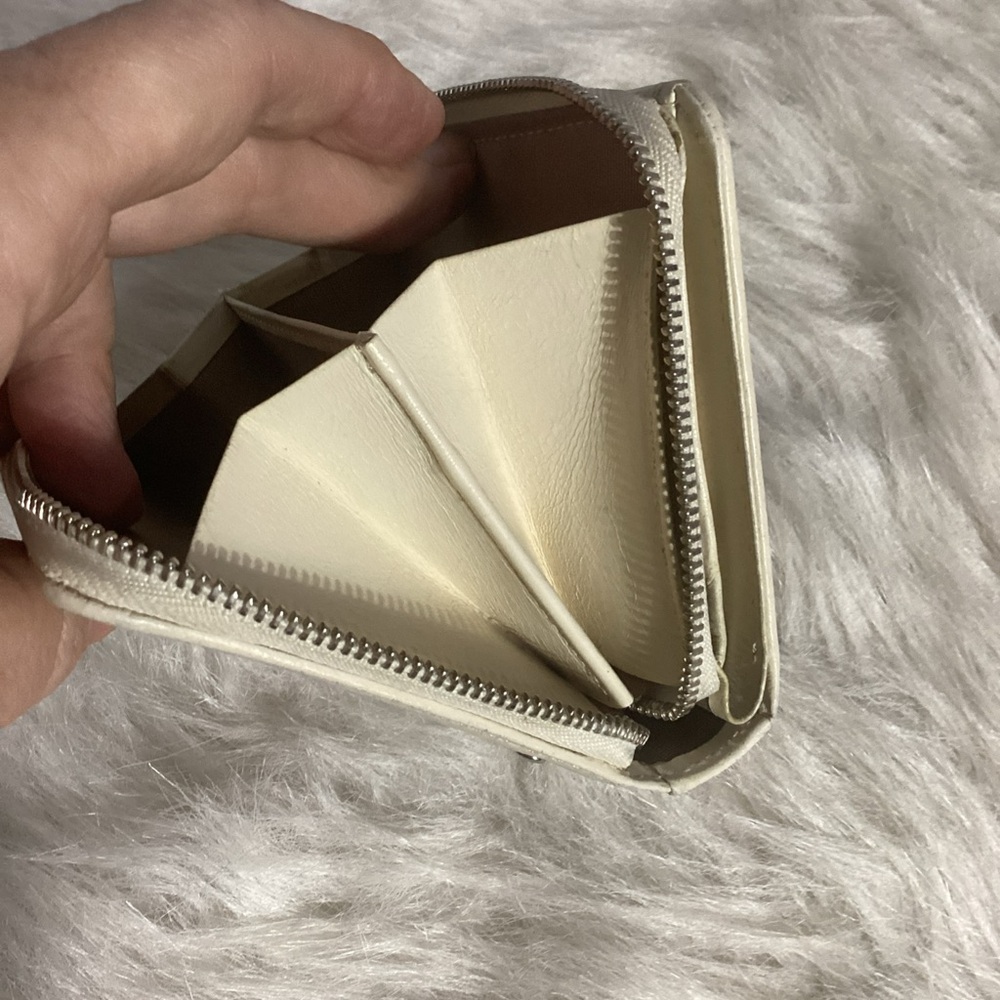 SOLD…..Burberry Blue Label Nova Check Bicolor Canvas/ Patton Leather Mini Wallet - Picture 13 of 15
